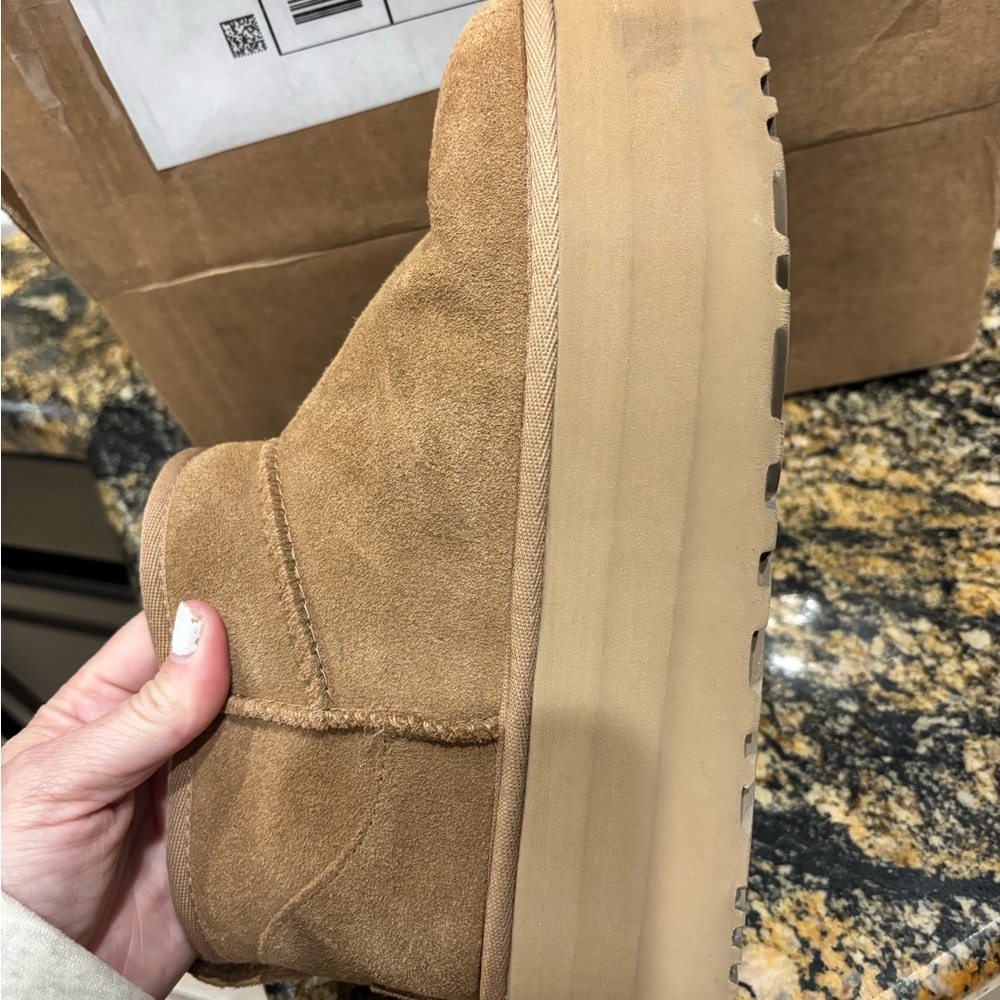 UGG platform  Ankle Boots